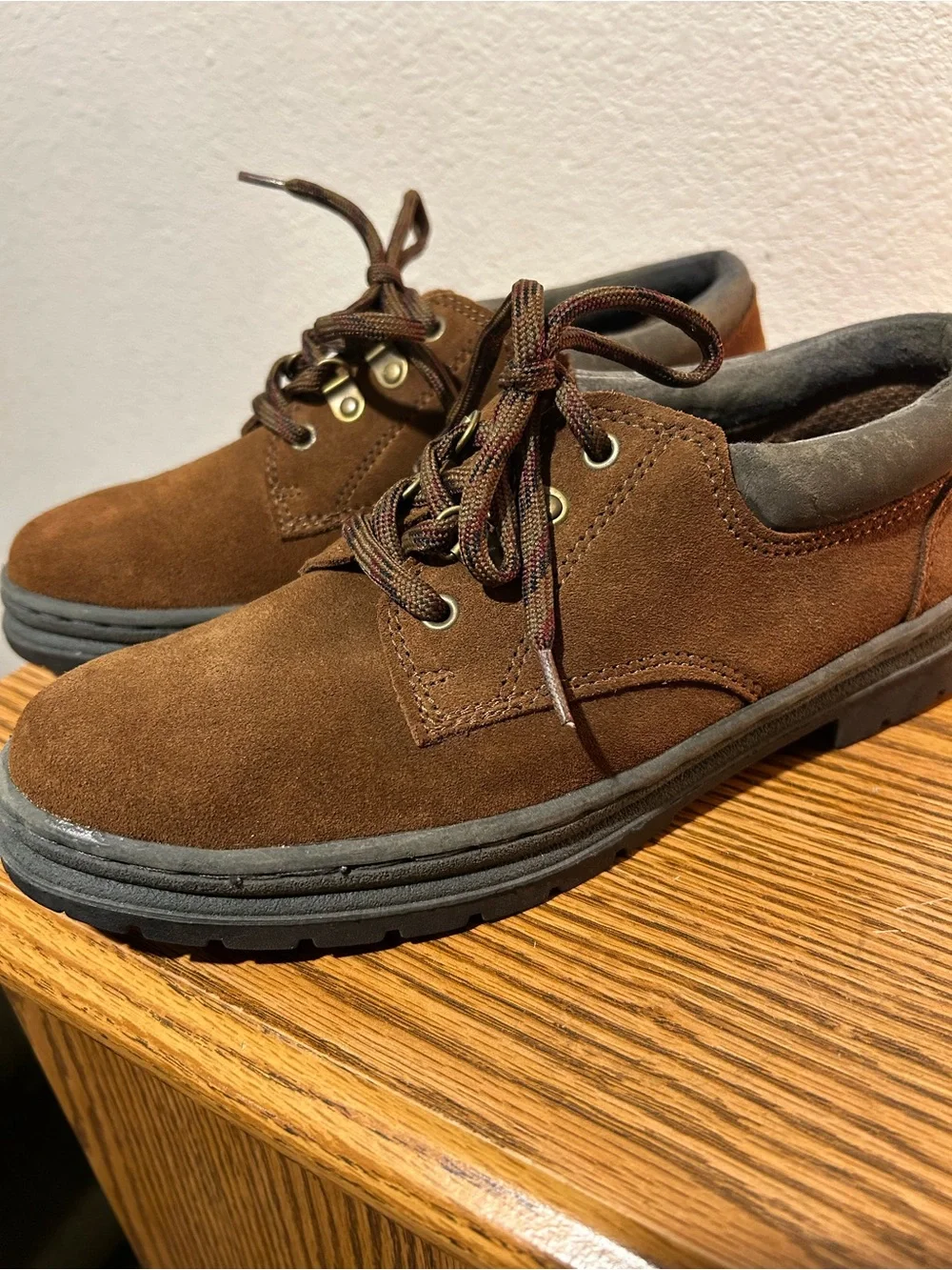 Men's Brown Suede Chukka Lace-Up Boots